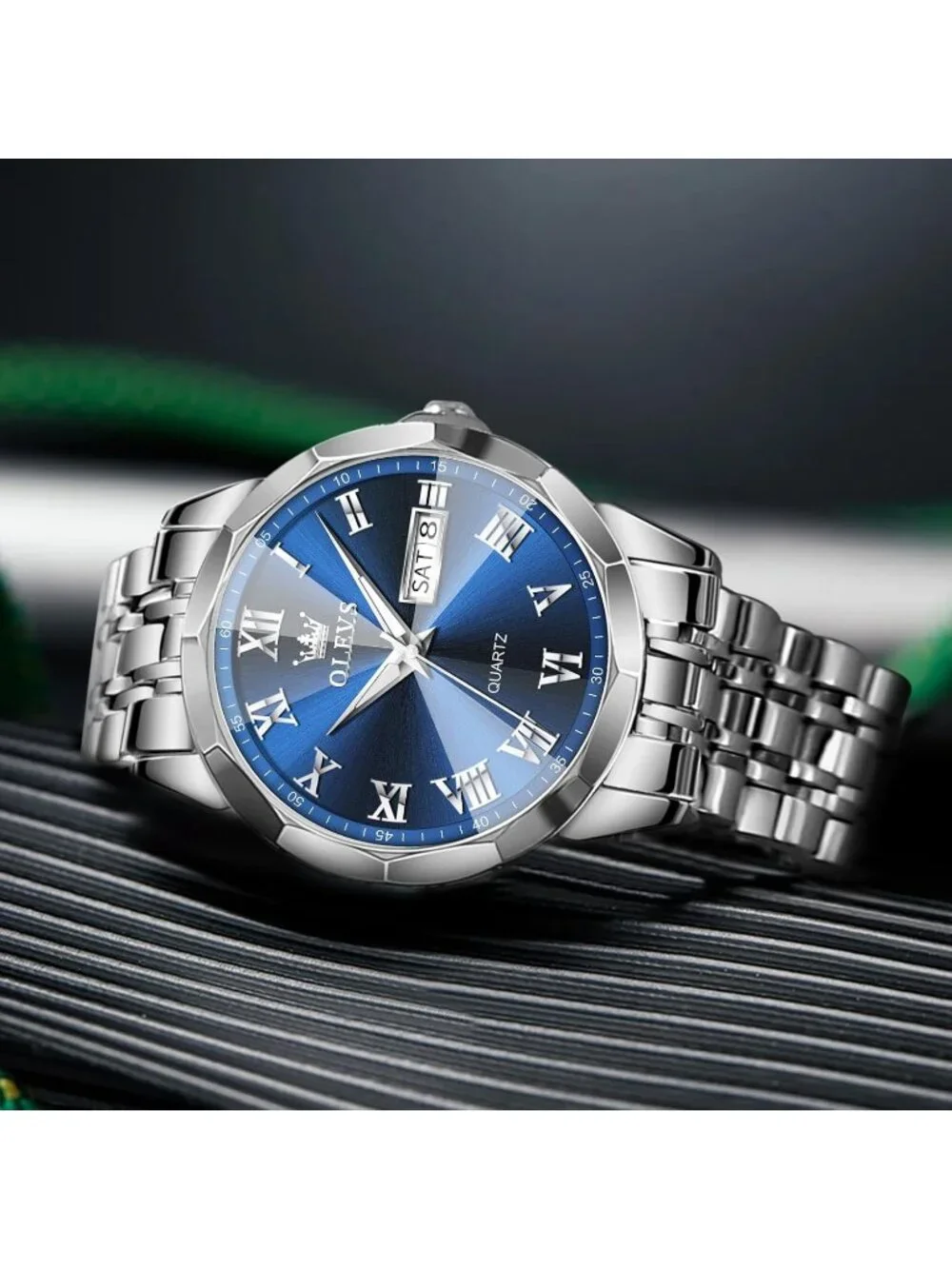 Men's Silver Blue Face Stainless Luminous Quartz Waterproof Round Classic Watch